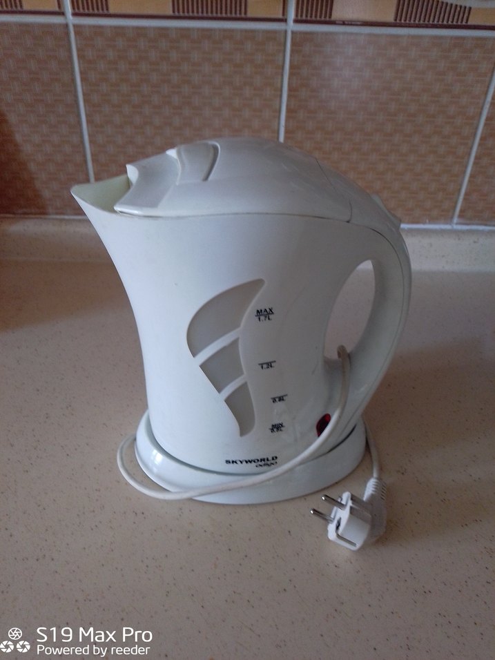 Beyaz Elektrikli Su Isıtıcısı - Görsel 2