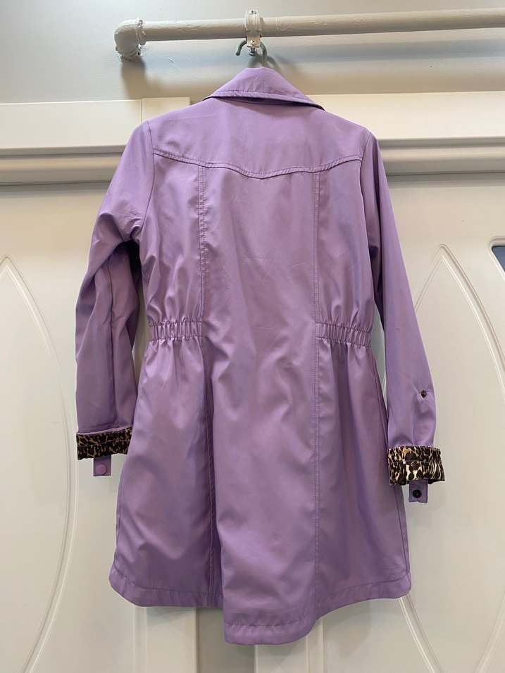 Düğmeli Mor Yağmurluk Leopar Detaylı - Görsel 2