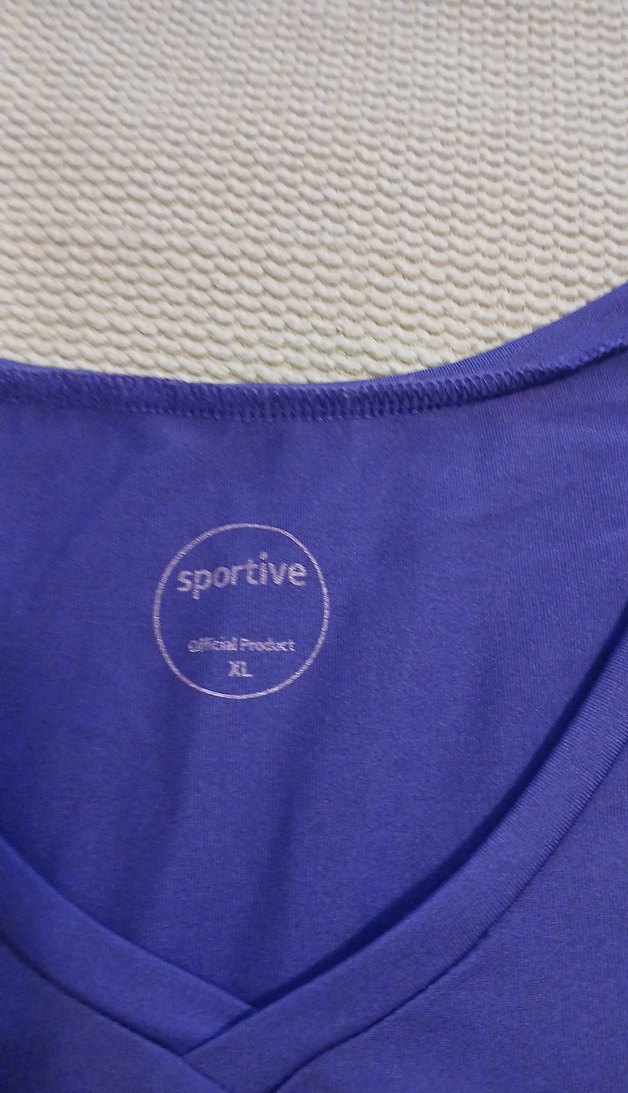 Mor V-Yaka Kısa Kollu Kadın Tişört - Görsel 2