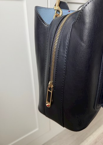 Tommy Hilfiger Lacivert Suni Deri Kadın Çanta - Görsel 3