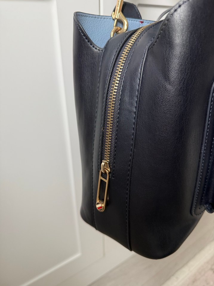 Tommy Hilfiger Lacivert Suni Deri Kadın Çanta - Görsel 3