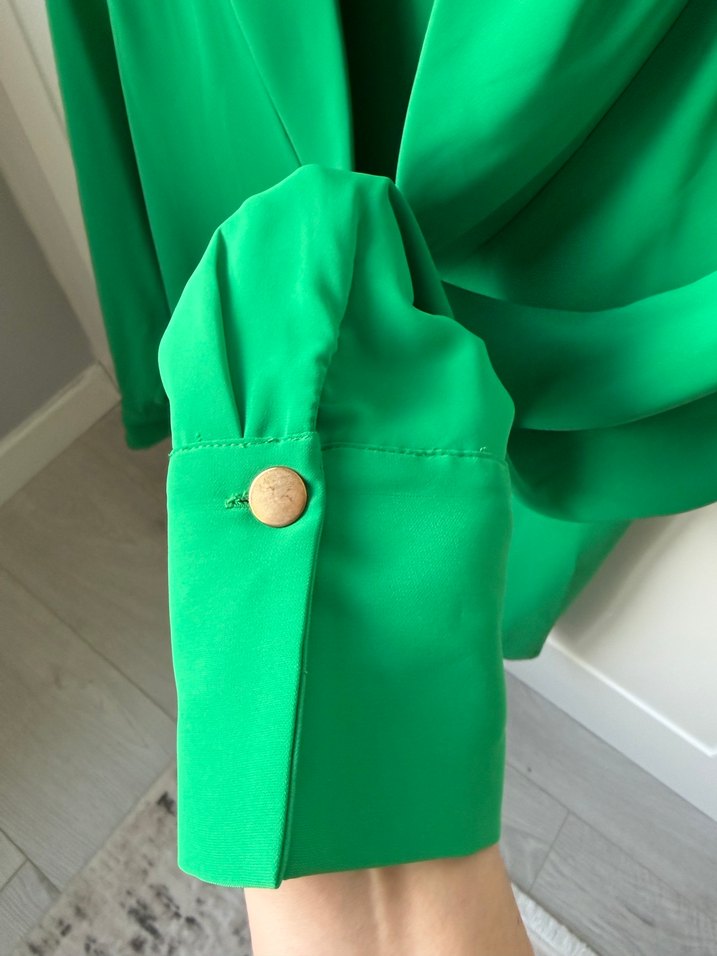 Zara Yeşil V Yakalı Salaş Gömlek - Görsel 4