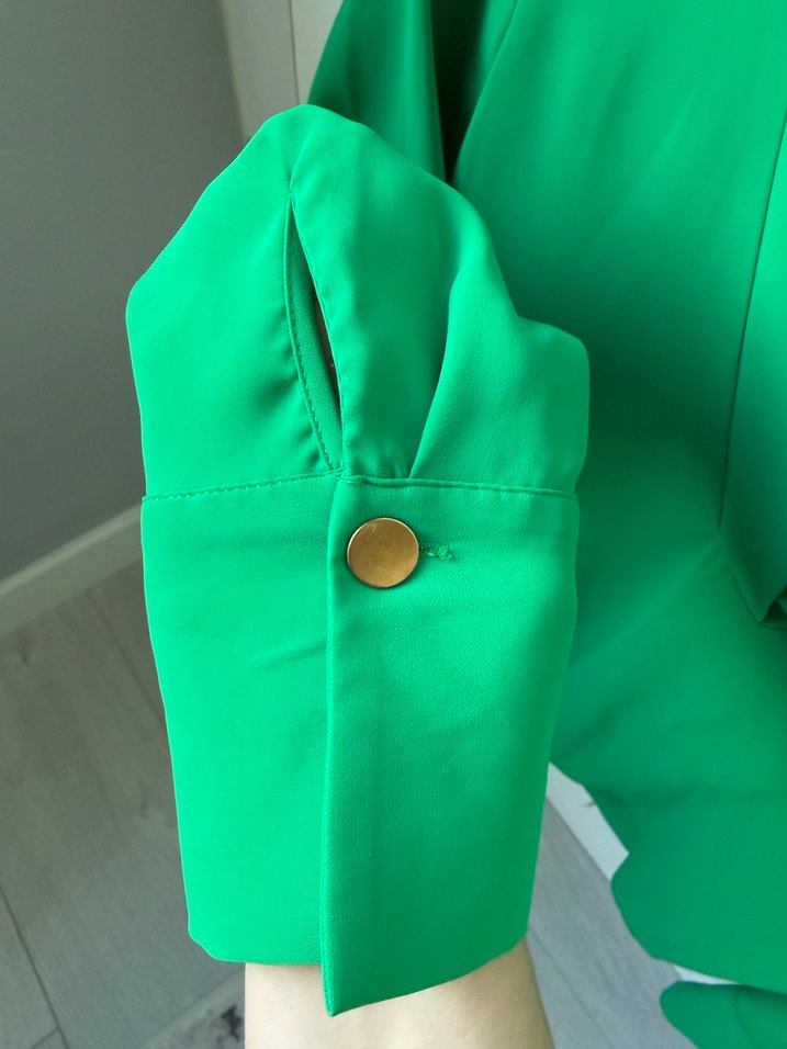 Zara Yeşil V Yakalı Salaş Gömlek - Görsel 5