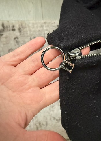 Boyner Siyah Kürklü Yaka Detaylı Kaşe Kaban - Görsel 3