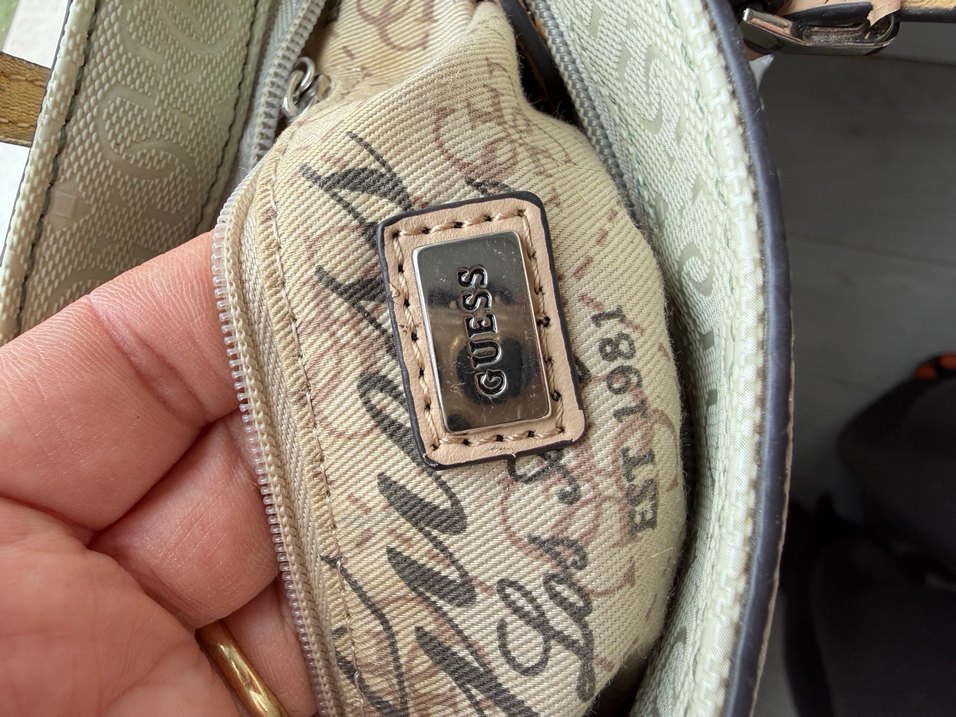 GUESS Kadın Haki Bohem Tarz Çanta - Görsel 3