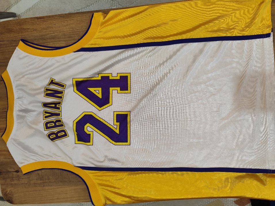 Lakers Kobe Bryant sarı beyaz forma - Görsel 5