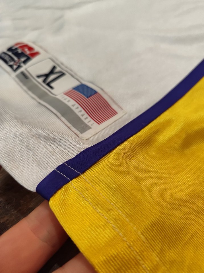 Lakers Kobe Bryant sarı beyaz forma - Görsel 3