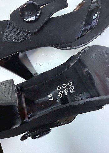 37 numara bayan topuklu ayakkabı - Görsel 2