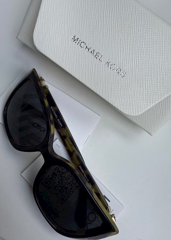 Kahverengi Şeffaf Klasik Kadın Güneş Gözlüğü - Görsel 5