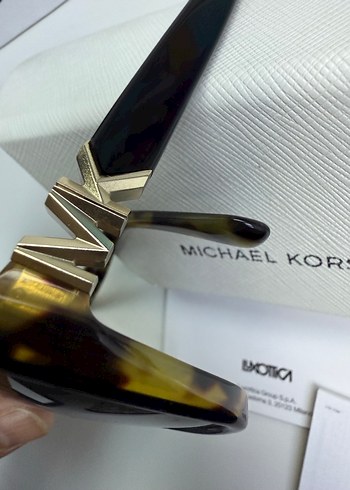 Kahverengi Şeffaf Klasik Kadın Güneş Gözlüğü - Görsel 3