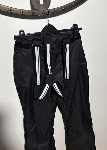 Siyah Askılı Kayak Pantolonu - Görsel 2