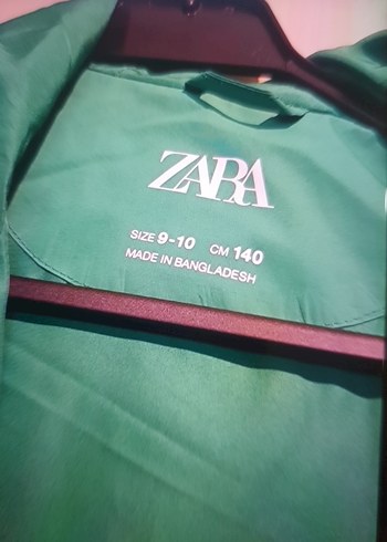 Zara Yeşil Fermuarlı Kadın Yelek - Görsel 3