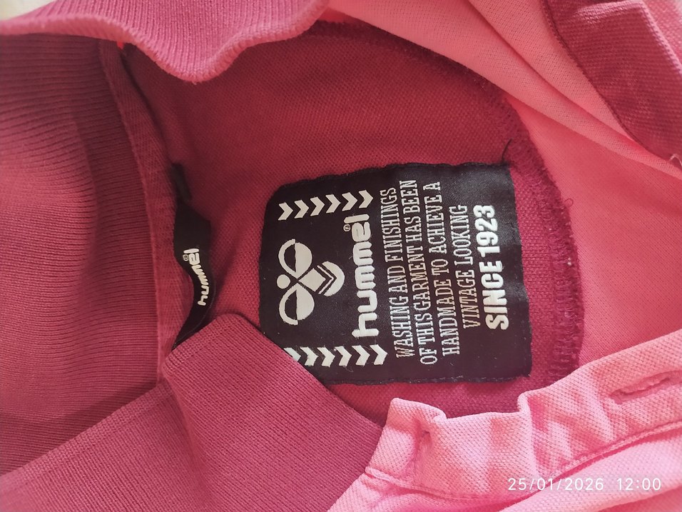 Pembe V Yaka Polo Tişört - Görsel 3