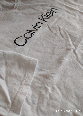 Calvin Klein kadın Baskılı Beyaz t-shirt - Görsel 2