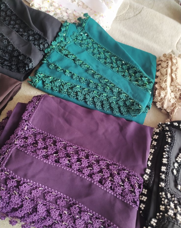 Boncuk İşlemeli Kadın Şal El emeği - Görsel 3