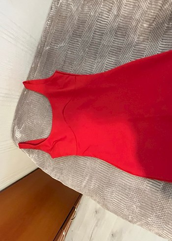 Kırmızı V Yakalı Midi Kadın Elbise - Görsel 3