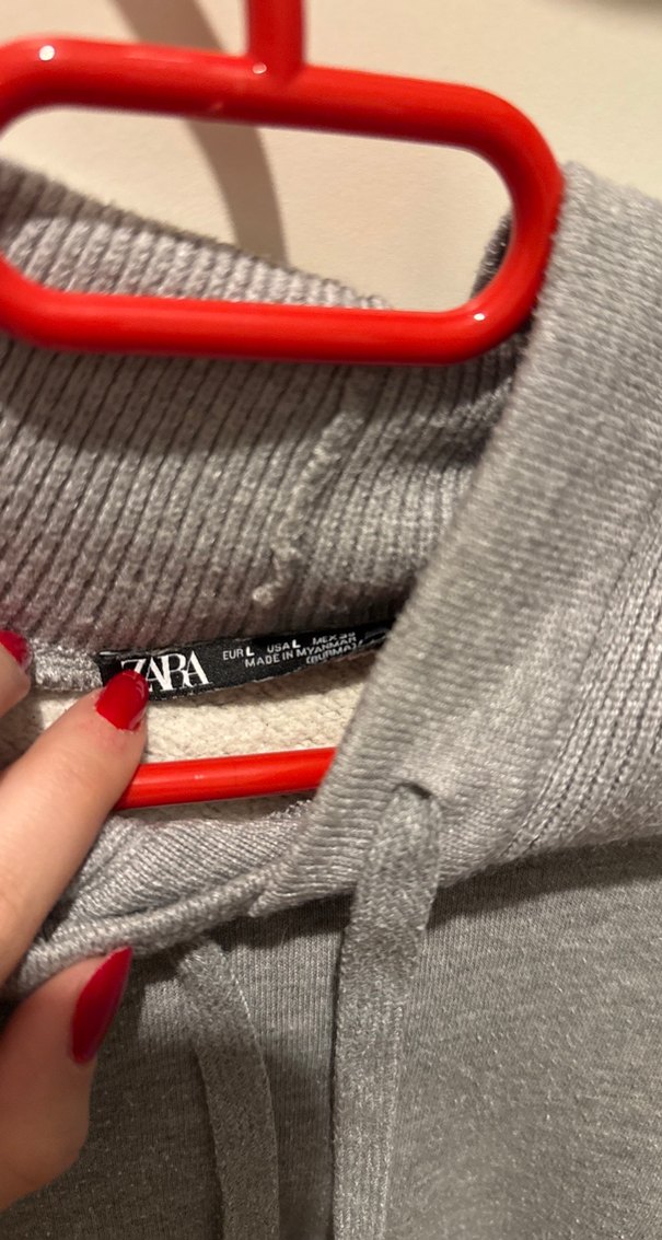 Gri Kapüşonlu Kadın Sweatshirt - Görsel 2