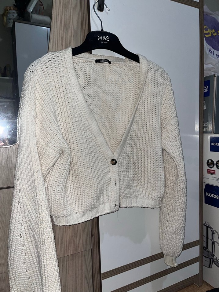 M&S Beyaz Örgü V Yaka Hırka - Görsel 2