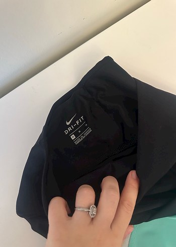 Turkuaz Detaylı Siyah Spor Tayt - Görsel 2