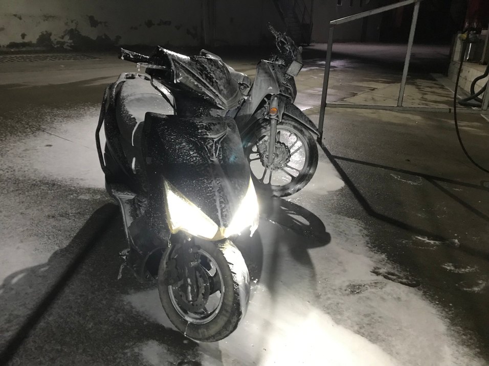 Kemerli Siyah Biker Motosiklet Kaskı - Görsel 2