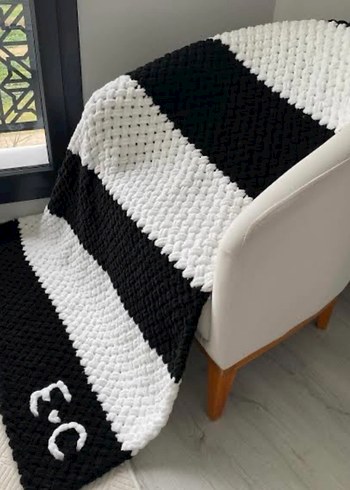 Taraftar için Örgü Battaniye - Görsel 3