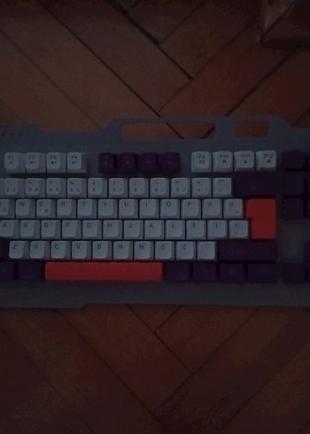 Gri Gövdeli Mor ve Beyaz rgb klavye - Görsel 4