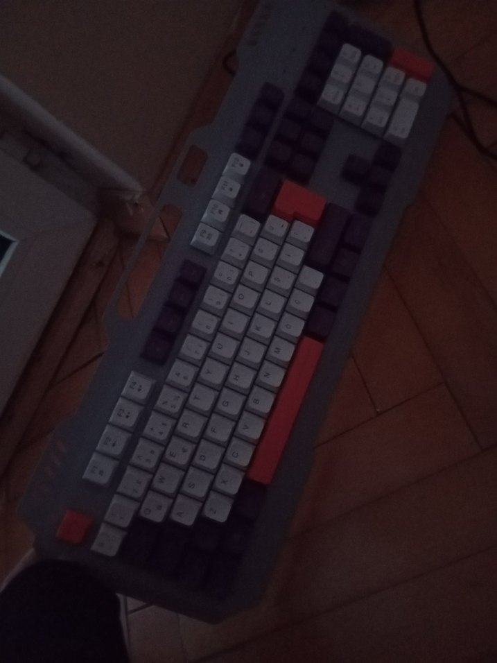 Gri Gövdeli Mor ve Beyaz rgb klavye - Görsel 2