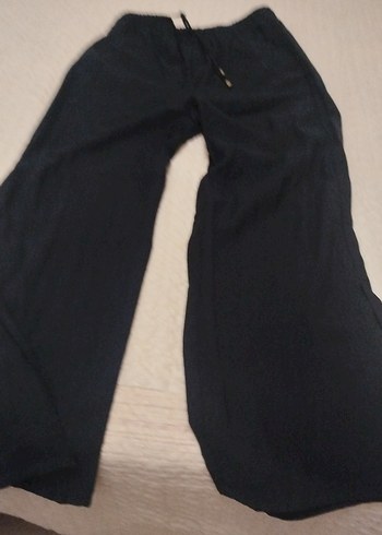 Kadın Siyah Midi Kumaş Pantolon - Görsel 2