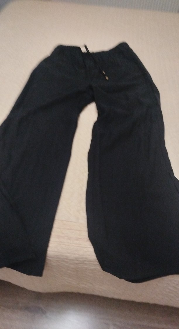 Kadın Siyah Midi Kumaş Pantolon - Görsel 2