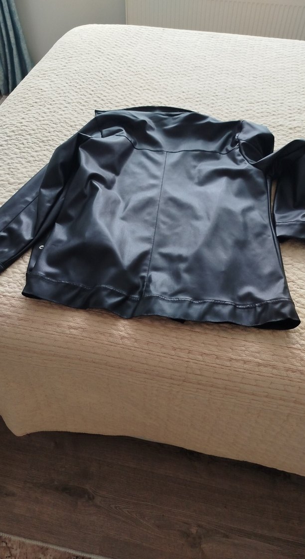 Düğmeli Siyah Deri Kadın Ceket - Görsel 3