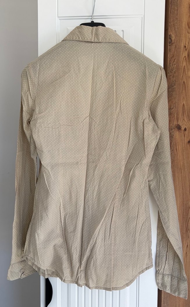 Bej Düğmeli Kadın Gömlek - Görsel 2