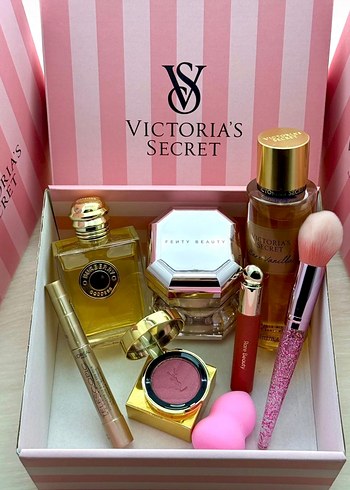 Victoria s Secret