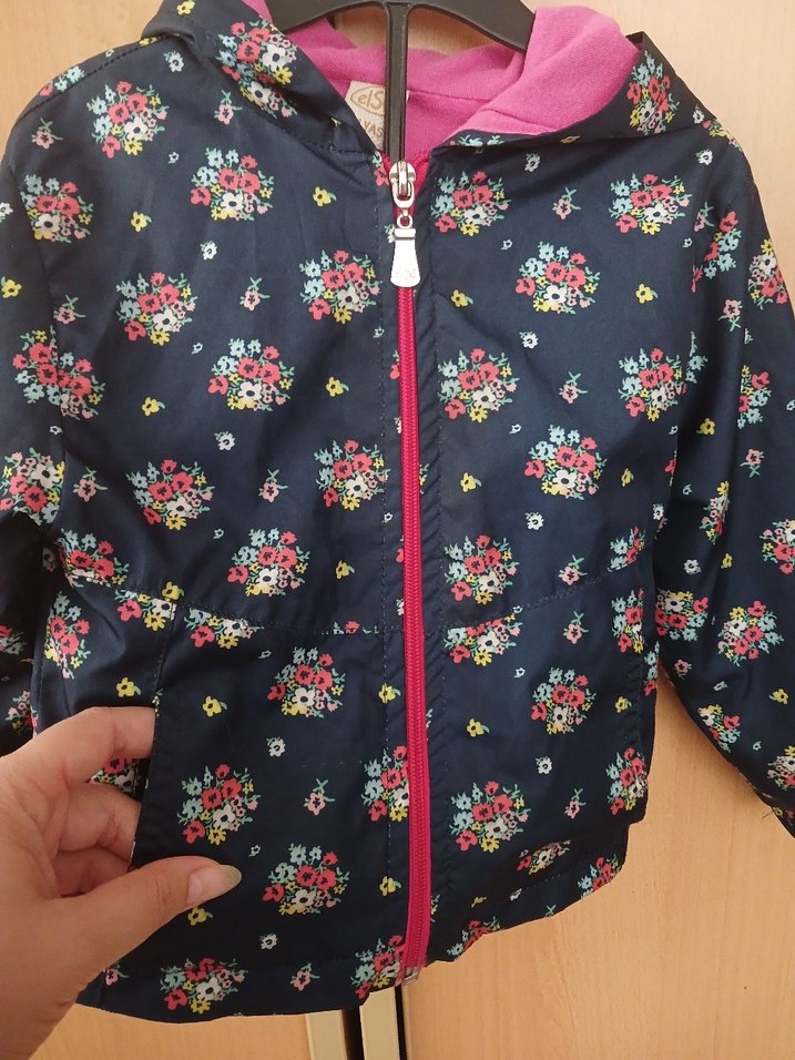 Kız Çocuk Kapüşonlu Çiçek Desenli Fermuarlı Yağmurluk - Görsel 2