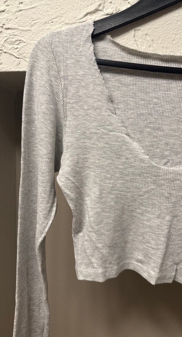 Gri V Yaka Uzun Kollu Kadın Triko Bluz - Görsel 5
