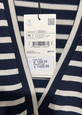 Düğmeli V Yaka Çizgili Kadın Hırka - Görsel 2