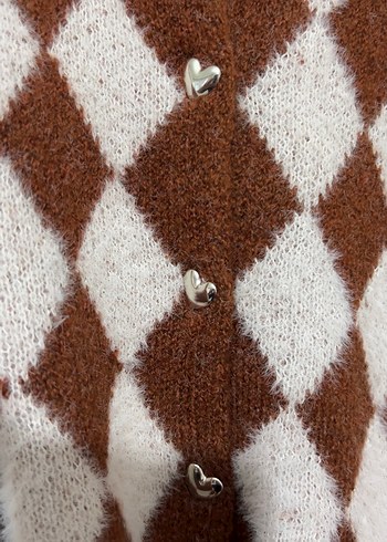 Kahverengi Ekoseli Örgü Kadın Hırka - Görsel 2