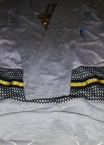 Pul Detaylı Uzun Kollu Gri Kız Tişörtü - Görsel 2