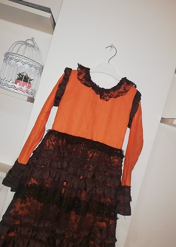 Kız Çocuk Kahverengi Gotik Fırfırlı Elbise - Görsel 2