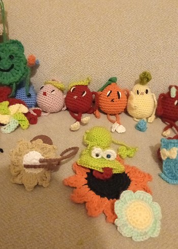 Renkli Örgü Oyuncaklar/ Anahtarliklar/ Çanta Süsleri - Görsel 5