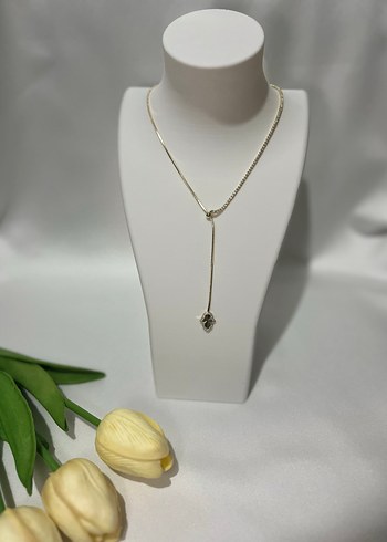 Altın Renk Zincir Detaylı Mini Kolye - Görsel 2