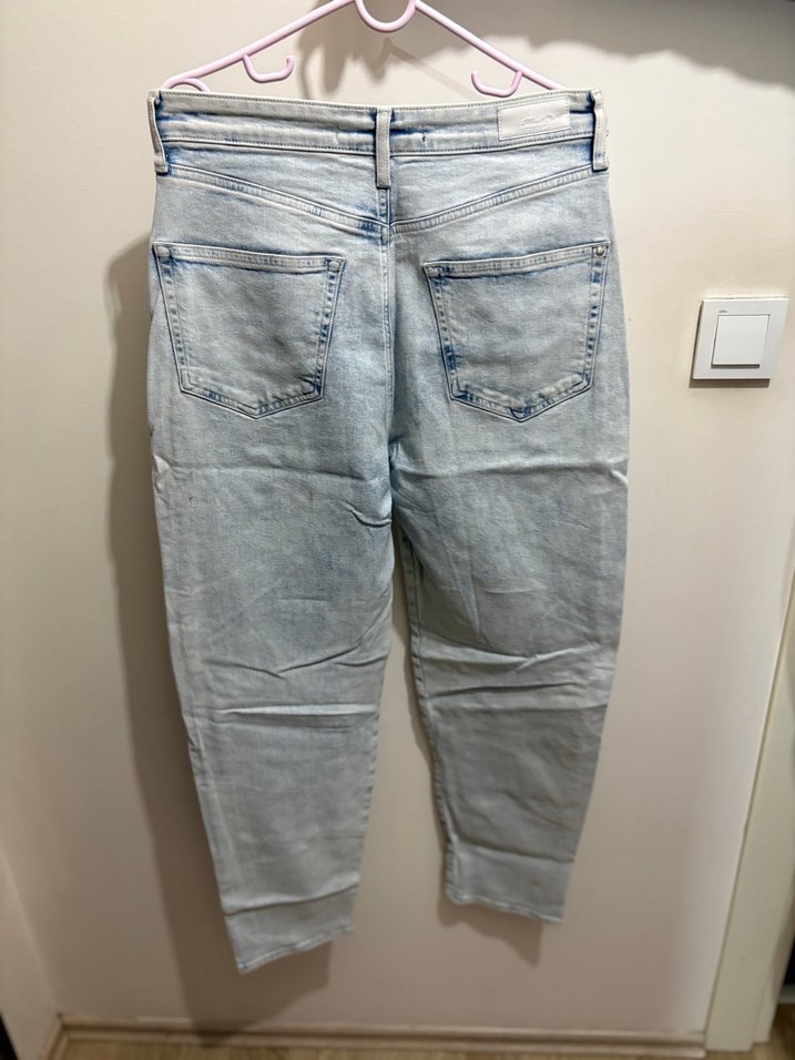 Kadın Gri Batik Desenli Bol Paça Kot - Görsel 3