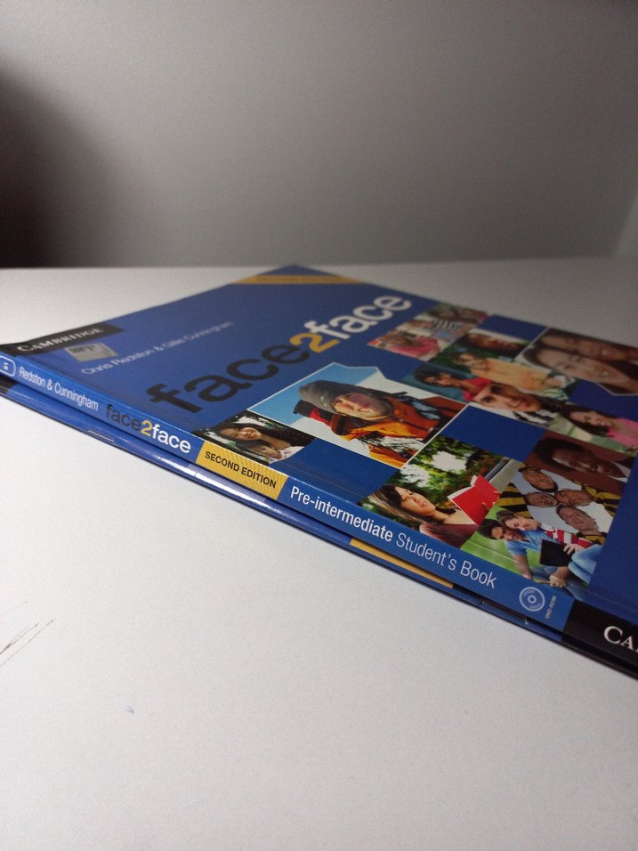 Cambridge Face2face Pre-Intermediate Öğrenci Kitabı - Görsel 2