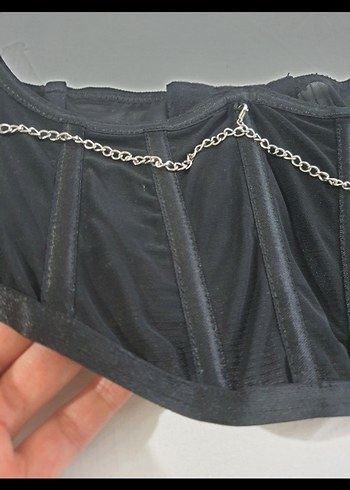 Zincir Detaylı Siyah Gotik Büstiyer crop - Görsel 3