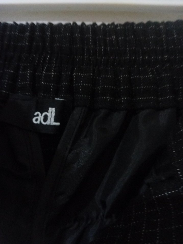 Düğmeli Gri Keten Midi Kadın Pantolon - Görsel 3