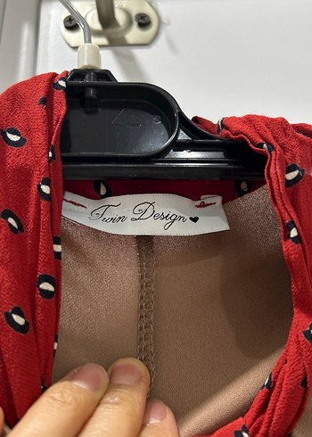 Bej Uzun Kollu Drapeli Uzun Elbise - Görsel 3