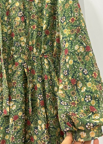 Düğmeli Uzun Yeşil Bohem Elbise - Görsel 4