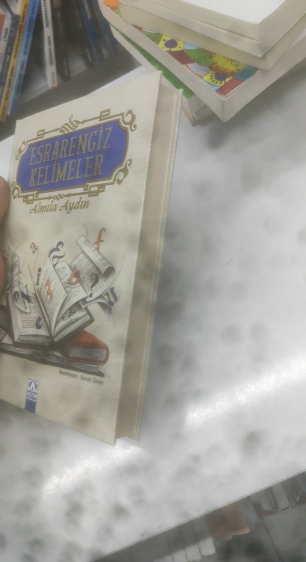 Esrarengiz Kelimeler - Almila Aydın - Görsel 3