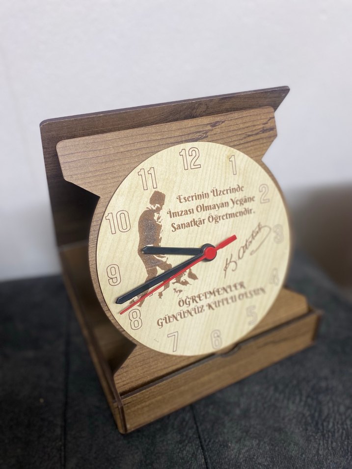 Ahşap Öğretmenler Günü Masa Saati - Görsel 2