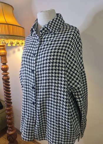 Düğmeli  kaz ayagı gömlek - Görsel 2