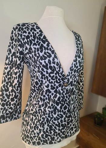 Düğmeli V Yakalı Gri Desenli  Ceket - Görsel 2